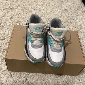 Nike kid Air Max, kids US Size 1